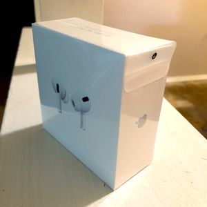 Apple EarPod pros brand new !